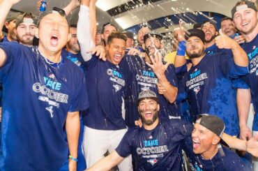 Vous pensez que les @BlueJays sont prêts pour #OwnOctobre? @ Budweiser ...