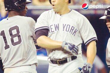Carlos, dans l’embrayage - et les @Yankees sont de retour à la première place. #ThrillOfTheGa ...