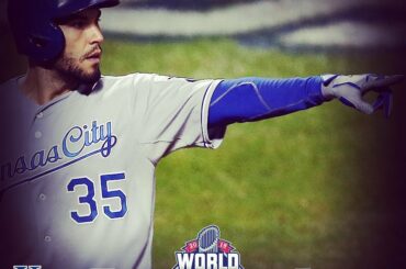#KeepTheLineMoving. @KCRoyals est à une victoire d'un titre #WorldSeries ....