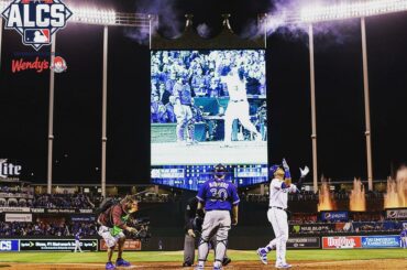 #TheK devient vraiment fort ce soir. #OwnOctobre ...