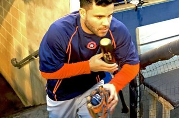 JOSEALTUVE27 est prêt pour son premier avant-goût de la saison.
AL #WildCard pre ...