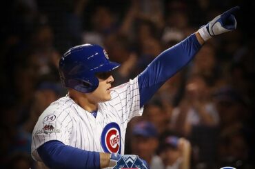 @Cubs a établi un record #postseason avec 6 HR pour prendre la tête des #NLDS devant les cartes. #OwnOctobre ...