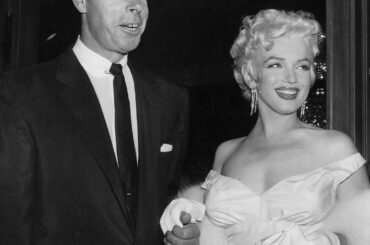 À cette date, en 1954, la légende des @yankees, Joe DiMaggio, épousa la superstar hollywoodienne M ...