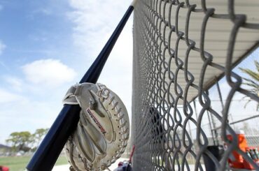 Comme quand tu étais enfant. #BaseballBegins ...