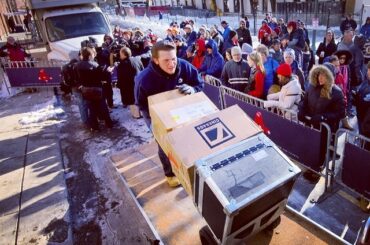 Les fans de #RedSox sont sortis pour #TruckDay pour voir les championnats alors qu'ils se lancent dans le ...