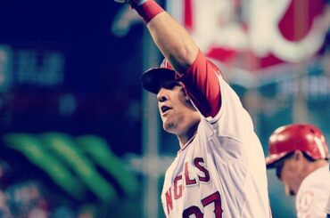 @miketrout va au fond de #OpeningDay ....