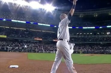 Derek Jeter a tout compris, pour la dernière fois à la maison. #FarewellCaptain ...