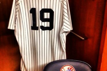 Les pinstripes #Yankees sont prêtes pour Tanaka (via @yankees) ....