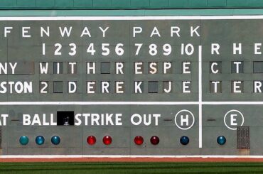 Le @redsox a rendu hommage à Derek Jeter aujourd'hui en organisant une cérémonie extraordinaire. #FarewellCapta ...