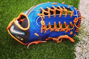 Voilà un gant stylé. #Mets ...