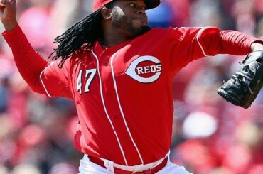 Une dominante, Johnny Cueto, a fermé les Bucs et est allée de l'avant dans le processus ....