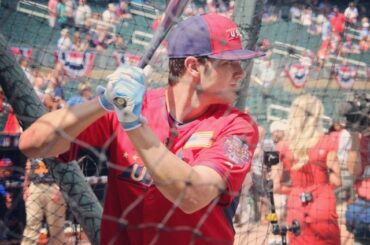 @cubs prospect Kris Bryant prend BP avant le #FuturesGame ....