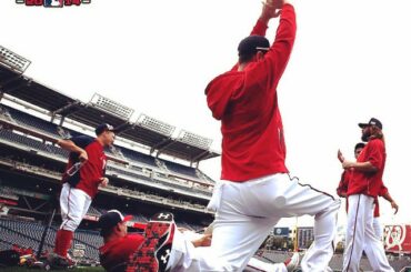 Lâchez-vous pour une longue et glorieuse journée de baseball. # TGI4Day ...