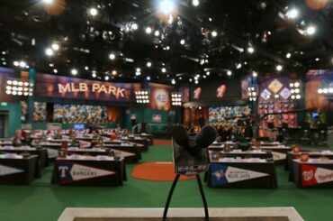 90 minutes. #MLBDraft ...