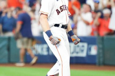Premier #postseason at-bat, premier hit pour Jake Meyers....