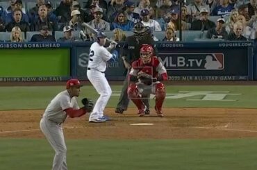 Trea Turner est électrique sur les bases.  ...