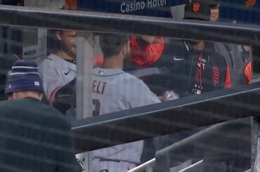 Les Giants ont honoré l'anniversaire de leur capitaine avec une chanson.  ...