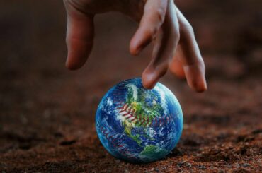 Nous n'avons qu'une seule Terre.  Manipulez-le avec soin.  #Jour de la Terre...