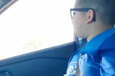 C'est le meilleur.  Taijuan Walker a aidé à surprendre l'un de ses plus grands fans, Liam, ...