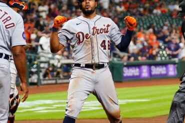 2 strikes, 2 outs, 2-run homer pour égaliser...
