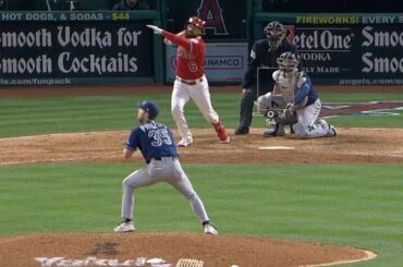 Anthony Rendon avec un circuit du gauche !!  Ce jeu est de la FOLIE....