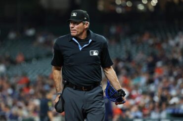 Angel Hernández a annoncé sa retraite immédiate de l'arbitrage.  Enfin !!