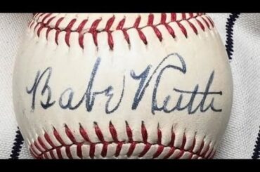 Balles de baseball dédicacées par les grands de tous les temps !