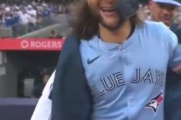 La veste de home run des Blue Jays de Toronto est de retour.