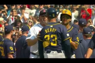 Benches Clear Brewers contre Red Sox, une panne (Jomboy Parody)