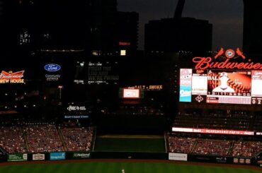 Première fois au Busch Stadium, j'ai amené mon appareil photo argentique pour prendre ces photos.