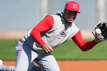Noelvi Marte subira une pression immense à son retour chez les Reds de Cincinnati