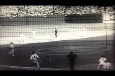Enos Slaughter marque un point gagnant lors du septième match des World Series de 1946 avec son célèbre « Mad Dash ».