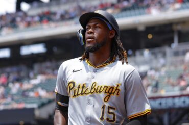 Cruz et Tellez frappent des home runs en une grosse manche pour vaincre les Braves