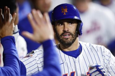 Le frappeur désigné des Mets, JD Martinez, attribue son problème de cheville aux crampons qu'il a été obligé de commander sur Amazon
