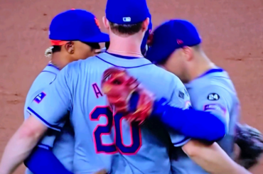 La meilleure célébration de l'histoire du baseball ? Je pense que oui.