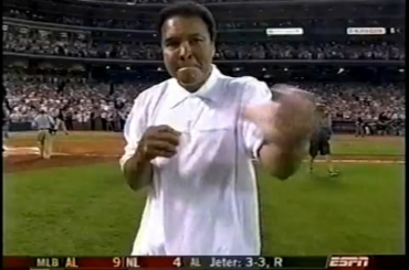 À l'approche du match des étoiles, voici quelques extraits aléatoires du match des étoiles de la MLB 2004 diffusés par ESPN
