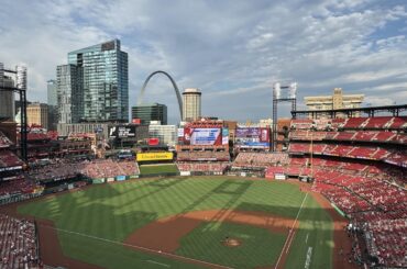 C'était ma première fois au Busch Stadium et ce fut une expérience 12/10
