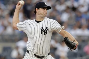 Cole sera de retour dimanche contre les Jays après avoir raté le départ en raison d'une fatigue physique