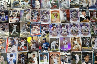 Je viens de les récupérer toutes récemment et je cherche juste quelqu'un pour me dire si certaines se démarquent ! Merci !! #mlbbaseball #baseballcards