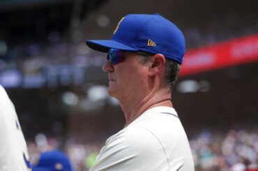 Les Mariners de Seattle licencient leur manager de longue date Scott Servais et leur entraîneur de frappe Jarret DeHart en raison d'une mauvaise passe en milieu de saison