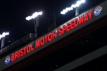 Les Braves et les Reds disputeront leur match de saison régulière 2025 sur le célèbre Bristol Motor Speedway, selon un rapport