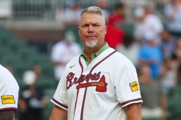 Chipper Jones, membre du Hall of Fame, se déchaîne sur la période « très frustrante » qu'il a vécue en travaillant avec les joueurs actuels des Braves en tant que consultant en frappe