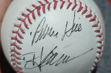 Besoin d'aide pour identifier cette signature de baseball