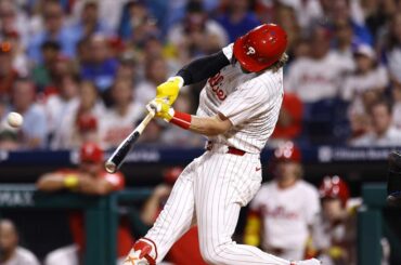 Bryce Harper quitte le match Phillies vs. Blue Jays en raison d'une blessure au coude