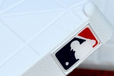 Le syndicat des joueurs de la MLB désigne DraftKings et FanDuel comme partie à un procès NIL