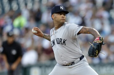 Un initié des Yankees exhorte l'équipe à remplacer le closer Clay Holmes par le talentueux starter Luis Gil