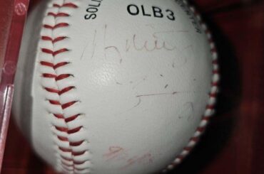 Identification de la signature pour le baseball signé