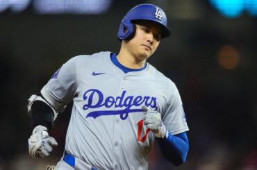 Les Dodgers, bébé, n'oubliez pas ça. C'est parti