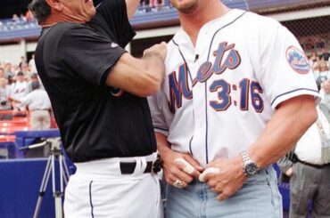 avant la grimace, il y avait Austin 3:16