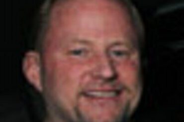 (Nightengale) Le releveur des Dodgers Alex Vesia, parlant pour la première fois depuis que lui et sa femme, Kayla ont perdu leur bébé, était ému, lui tapotant le cœur et remerciant les Dodgers et les Blue Jays de Torotno pour leur soutien pendant cette période déchirante. Lui et sa femme ont commencé à suivre des conseils en matière de deuil.